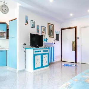 Elegante Bilocale Vicino Appartamento Alassio
